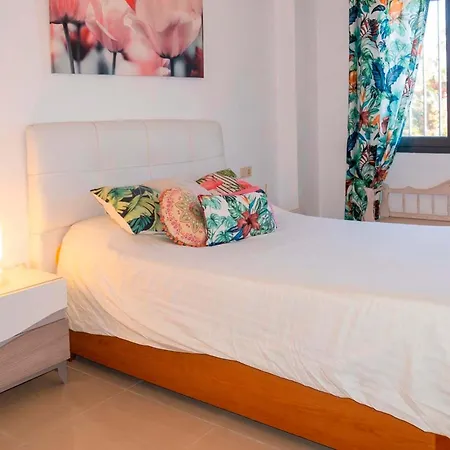 Con Garaje Gratis En Apartamento