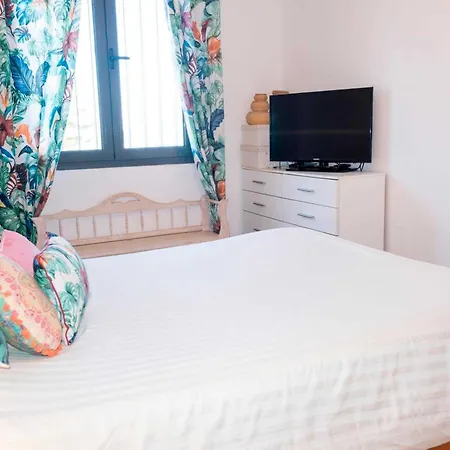 Apartamento Con Garaje Gratis En
