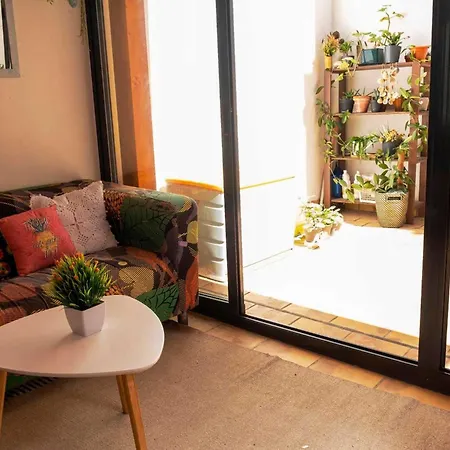 Con Garaje Gratis En Apartamento Cádis